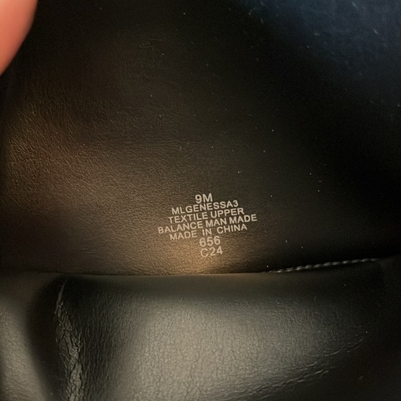 MARC FISHER Genessa 3 Black Over the Knee Women's Boots - 9 NWT - Picture 5 of 11